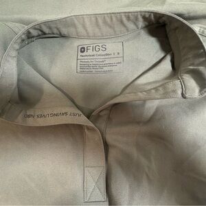 Figs Olive Green Top in size small